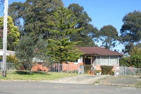 1 Oak Dr, Georges Hall, NSW 2198