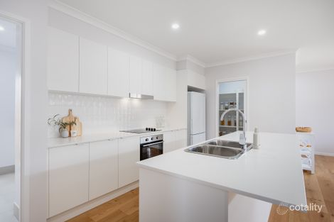 Property photo of 66 Great Keppel Way Banya QLD 4551