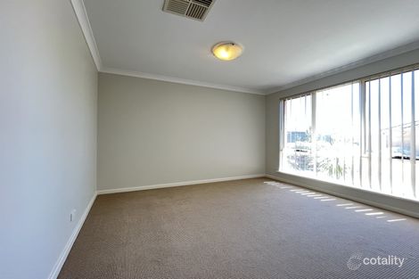 Property photo of 5 Gregg Place Canning Vale WA 6155