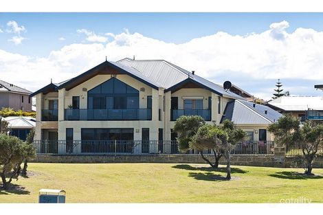Property photo of 19 San Javier Circle Secret Harbour WA 6173