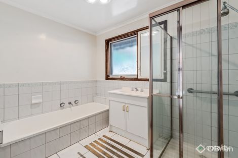 Property photo of 3 Cedar Close Deer Park VIC 3023