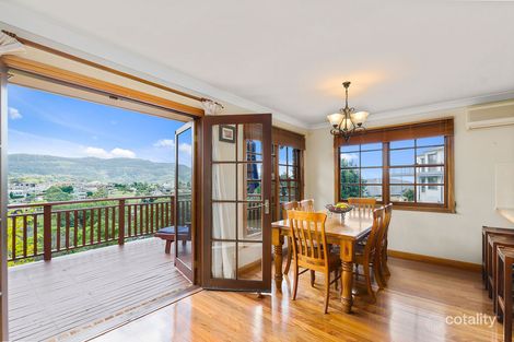 Property photo of 34 Taminga Crest Cordeaux Heights NSW 2526