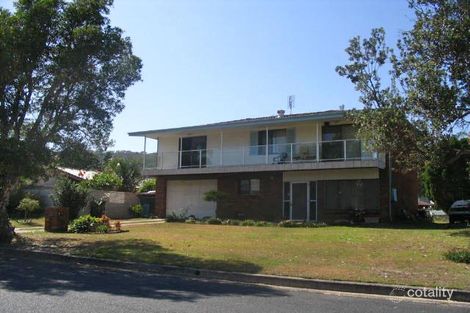 7 Barracouta Ave, St Huberts Island, NSW 2257