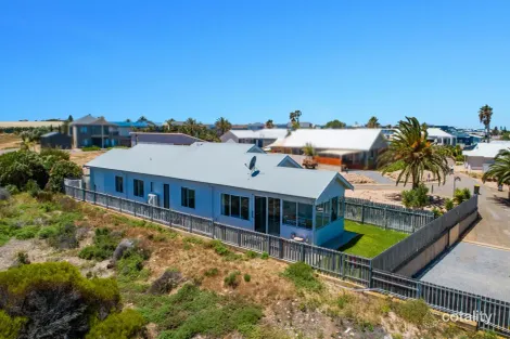 Property photo of 30 Osprey Boulevard North Beach SA 5556
