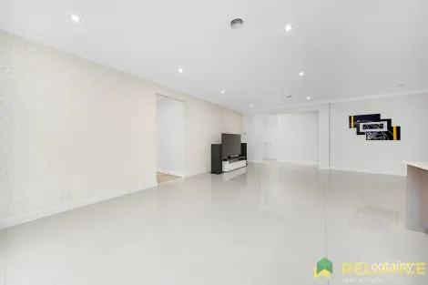 Property photo of 20 Citronelle Circuit Brookfield VIC 3338