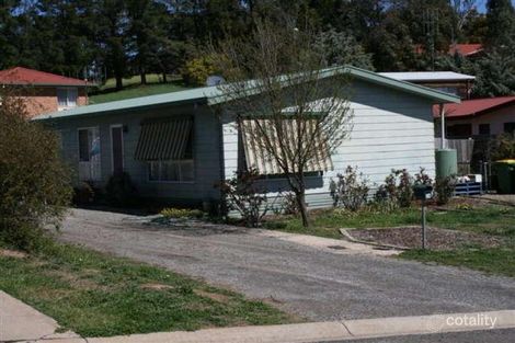 24 Shantalla Cres, Yass, NSW 2582