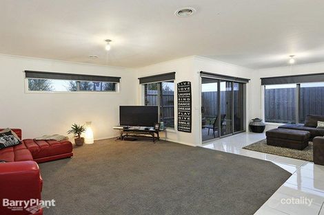Property photo of 3 Janelle Way Ocean Grove VIC 3226