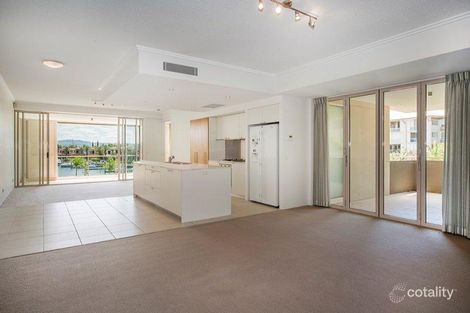 Property photo of 1760/1 Rialto Quay Drive Hope Island QLD 4212