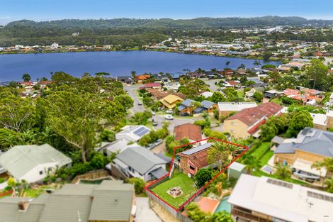 Property photo of 2/17 Daisy Street Elanora QLD 4221