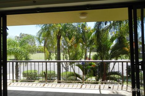 Property photo of 4/42 Falkinder Avenue Paradise Point QLD 4216