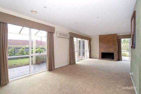 Property photo of 12 Cumberland Court Glen Waverley VIC 3150