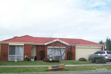 9 The Parkway, Hampton Park, VIC 3976