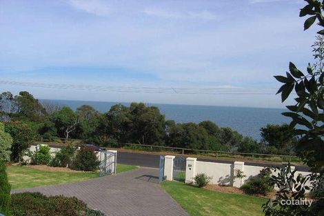 Property photo of 9 Earimil Drive Mount Eliza VIC 3930