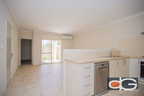 11b Isted Ave, Hamilton Hill, WA 6163