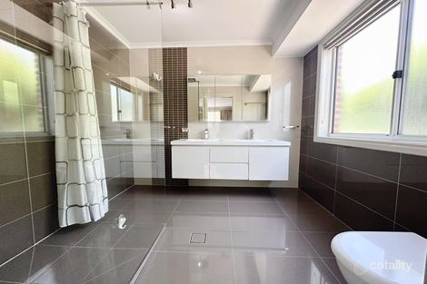 Property photo of 22 Dooland Court Nicholls ACT 2913