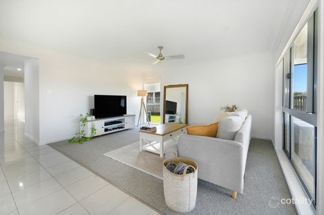 Property photo of 17 Halifax Place Rural View QLD 4740