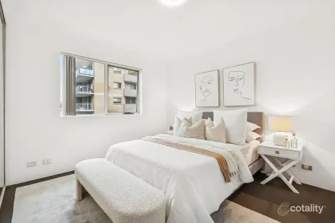 Property photo of 18/8-10 Browne Parade Warwick Farm NSW 2170