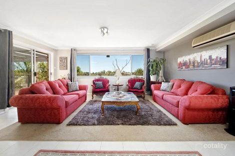 Property photo of 24 Blaxland Drive Illawong NSW 2234