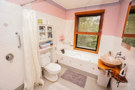 Property photo of 70 Talbot Road Hazelbrook NSW 2779
