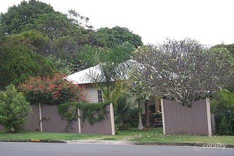 23 Mole Ave, Southport, QLD 4215