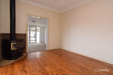 Property photo of 26 Esrom Street West Bathurst NSW 2795