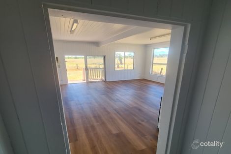Property photo of 359 Tonschecks Road Goombungee QLD 4354