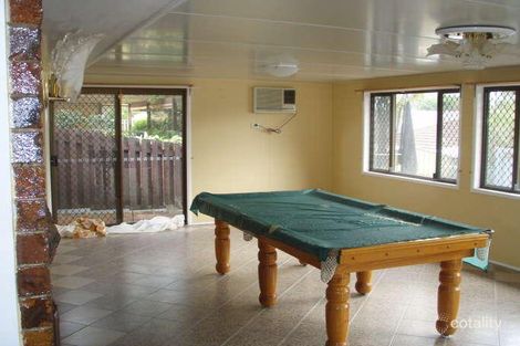 Property photo of 17 Lugano Street Riverhills QLD 4074