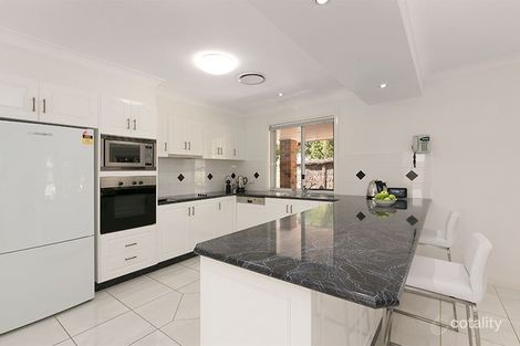 Property photo of 19 Jetty Walk Forest Lake QLD 4078