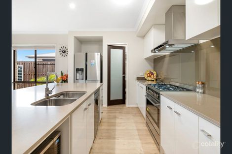 Property photo of 64 Whitsunday Circuit Pimpama QLD 4209