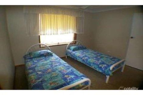 Property photo of 17 Kingfisher Avenue Hawks Nest NSW 2324