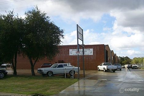 30 Beaconsfield Ave, Midvale, WA 6056