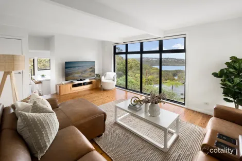 Property photo of 5 Amaroo Avenue Elanora Heights NSW 2101