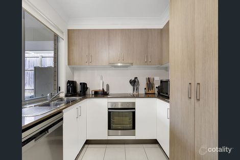 Property photo of 10 Dandelion Drive Springfield Lakes QLD 4300