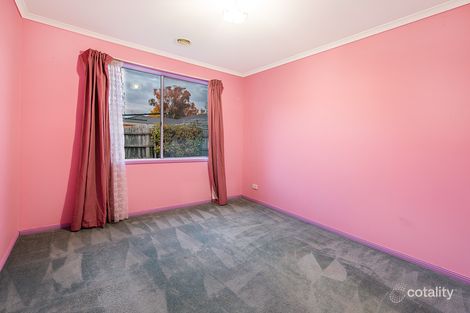Property photo of 38 Banyalla Drive Cranbourne West VIC 3977