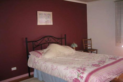 Property photo of 24 Koongarra Crescent Munno Para SA 5115