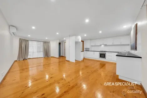 Property photo of 1/201 High Street Berwick VIC 3806