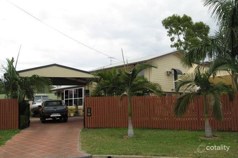 Property photo of 2 Lindeman Place Emerald QLD 4720