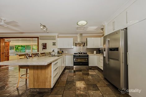 Property photo of 142 Mildura Drive Helensvale QLD 4212