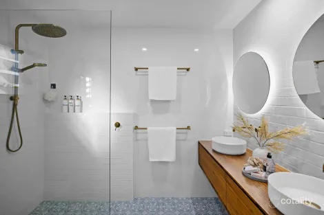 Property photo of 81 Gloucester Road Buderim QLD 4556