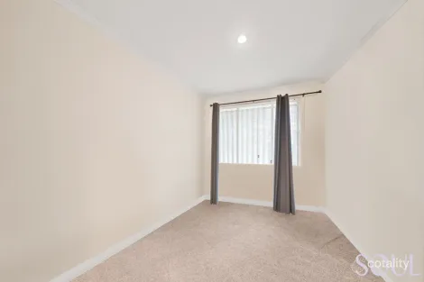 Property photo of 24A Merrigal Street Griffith NSW 2680