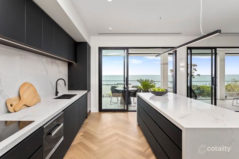 Property photo of 14 Bay Avenue Mount Eliza VIC 3930