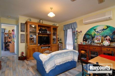 Property photo of 8 Edenbridge Court Carrum Downs VIC 3201