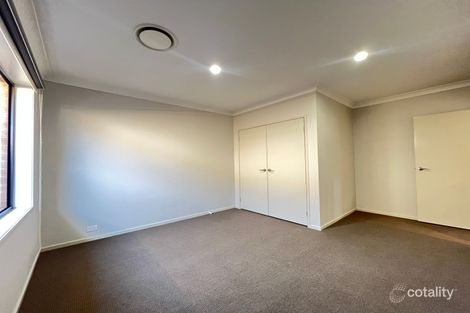 Property photo of 1 Cloverhill Crescent Gledswood Hills NSW 2557