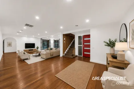 Property photo of 22 Simon Court Hampton Park VIC 3976