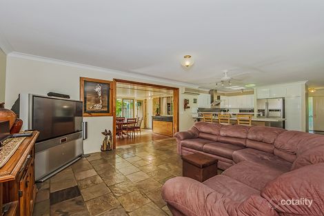 Property photo of 142 Mildura Drive Helensvale QLD 4212