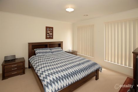Property photo of 7 Nethereby Place Bourkelands NSW 2650