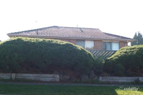 Property photo of 2/26 Preston Avenue Endeavour Hills VIC 3802