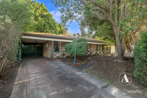 Property photo of 4 Tweed Close Camillo WA 6111