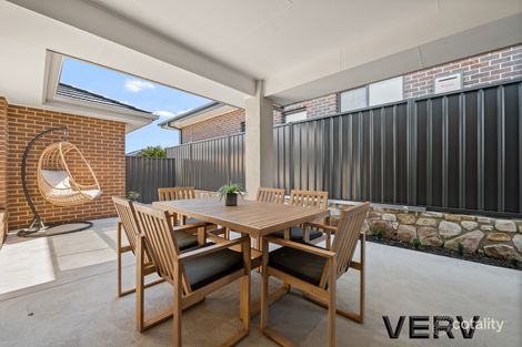 Property photo of 13 Hopkins Street Googong NSW 2620