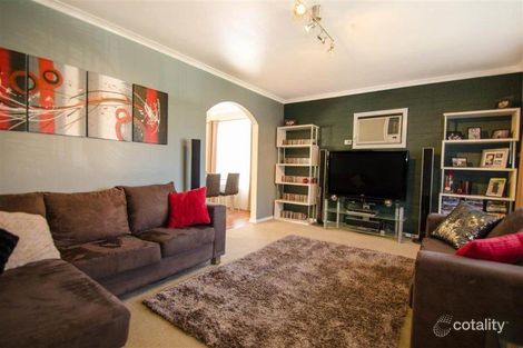 Property photo of 6 Penneys Hill Road Hackham SA 5163